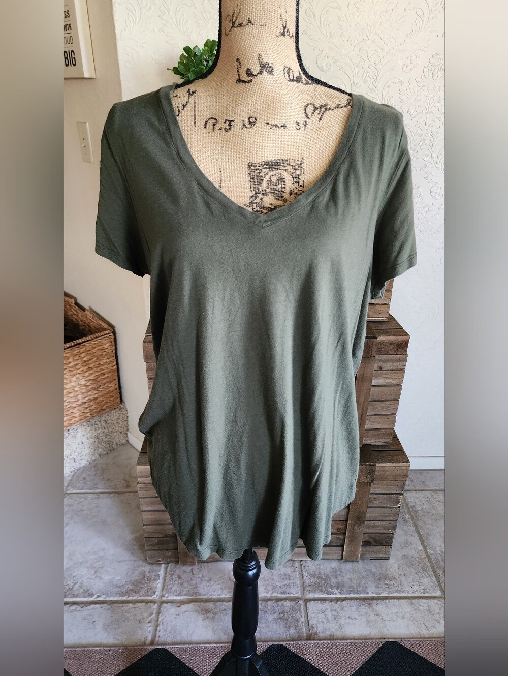 Torrid Women’s V-Neck Short Sleeve Top - Olive Green